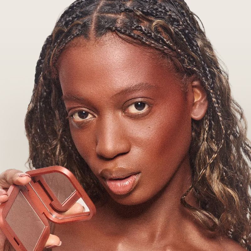 bronzer-sahara-top-view-3