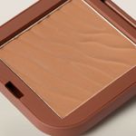 bronzer-golden-hour-top-view